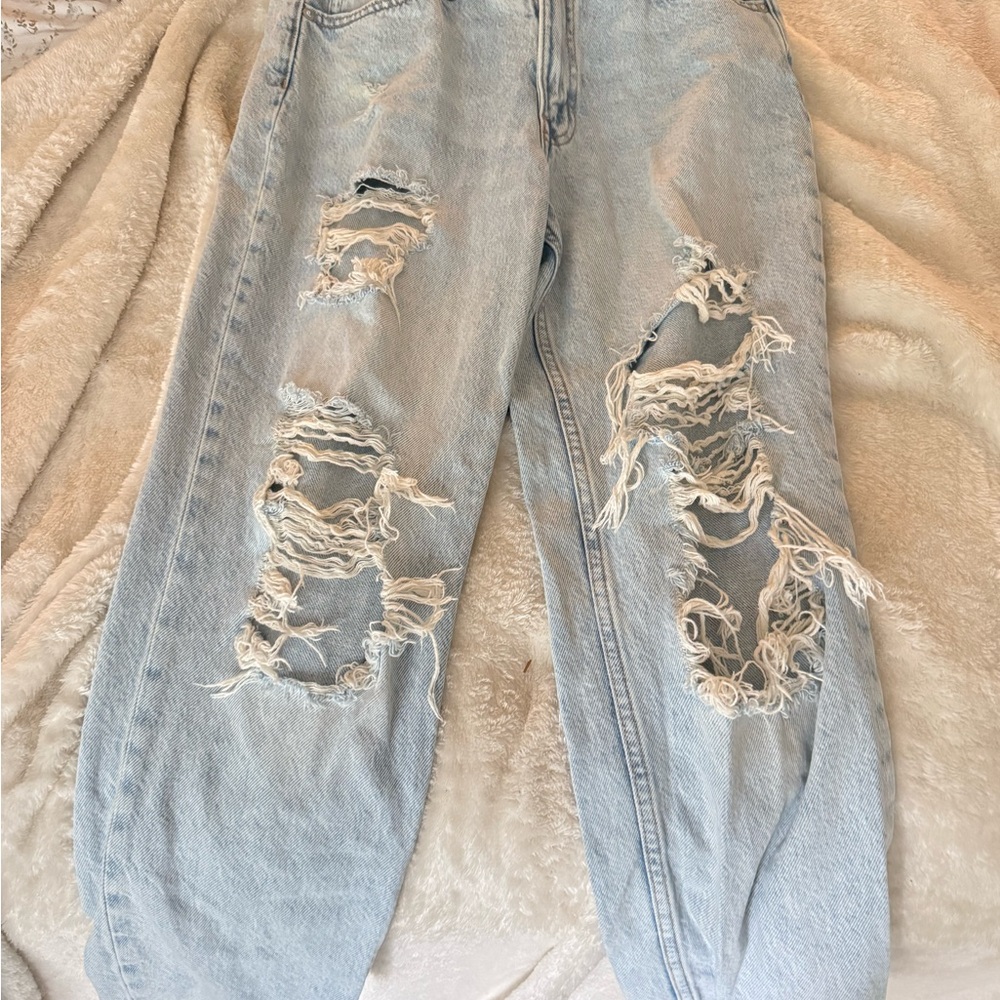 Aeropostale Light Blue Distressed Mom Jeans